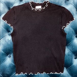 ⭐️ Aritzia Sunday Best Black & White Crowne Shirt